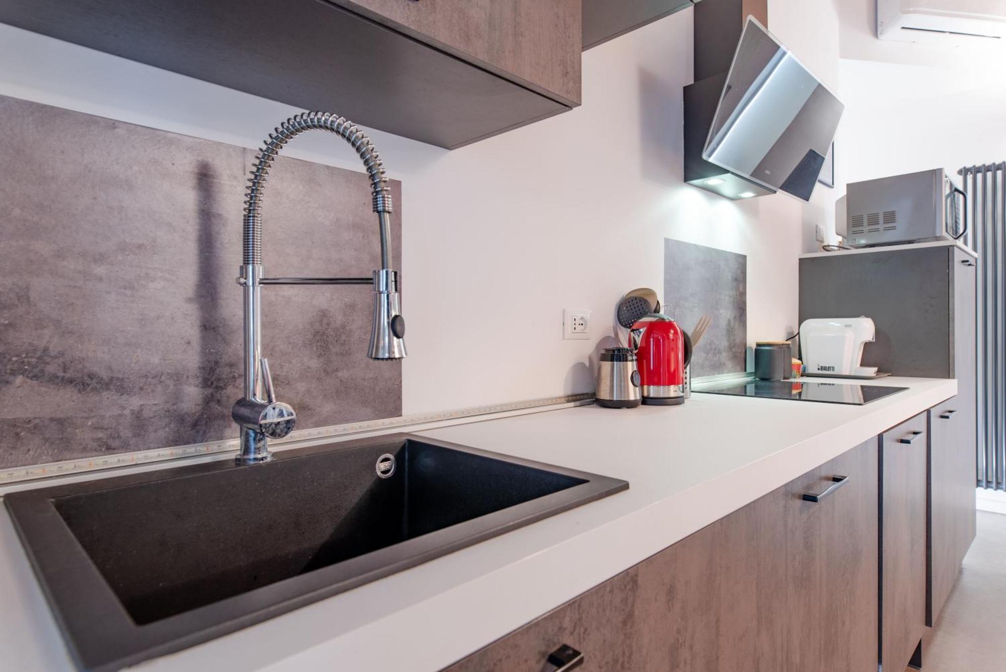 Suite & Queen Apartments Turin Exterior foto